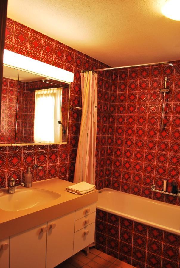 Rooms With Private Bathrooms Saas im Prattigau Dış mekan fotoğraf