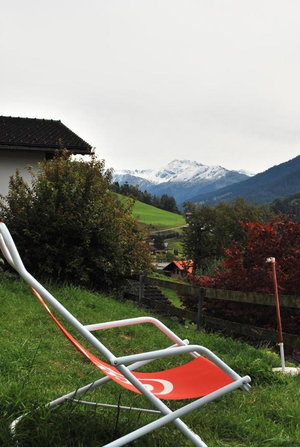 Rooms With Private Bathrooms Saas im Prattigau Dış mekan fotoğraf